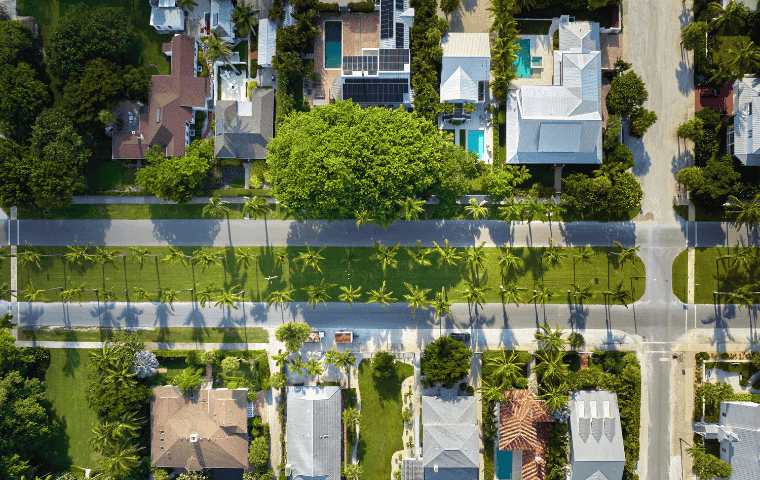 aerial view of a home in westchester florida
