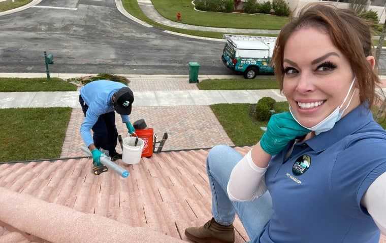 Home pest control treatment in West Palm Beach